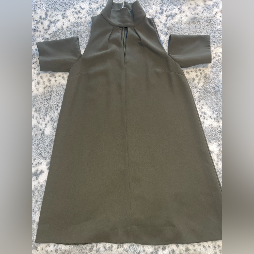 Topshop Women's Dress Cold Shoulder Olive Green Mock Neck  Size US 6